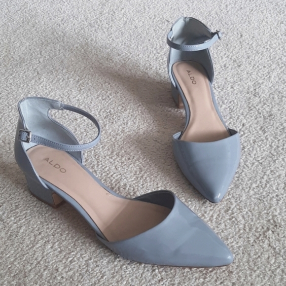 ALDO Lovely Blue Grey Patent Shoes - Pointy Toe, Ankle Strap, Cushion Insole - Picture 3 of 17